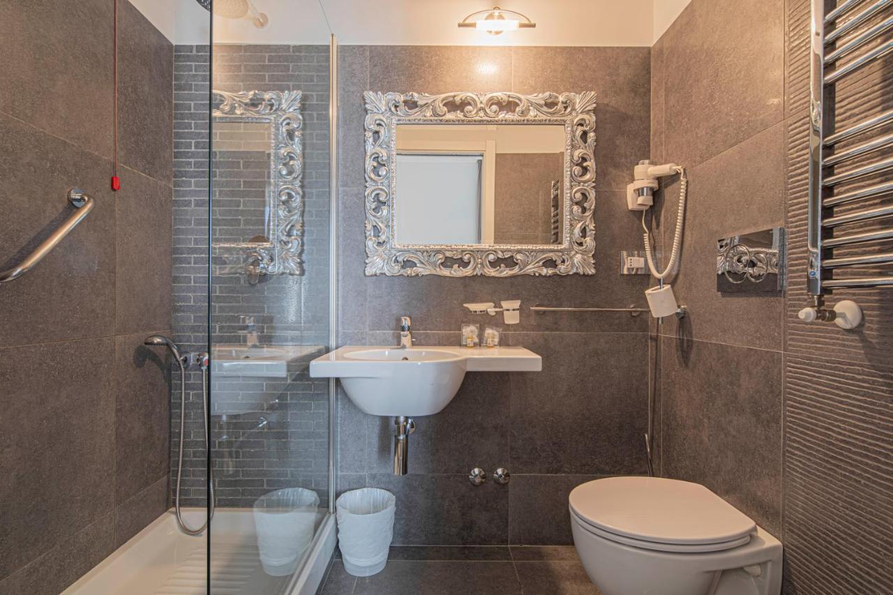 Domus Castrense 2* Rom