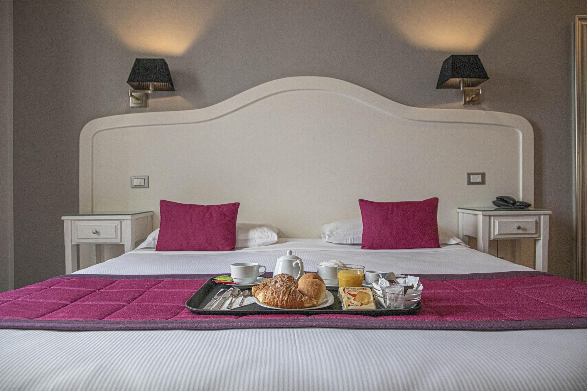 Domus Castrense Bed and breakfast 2*